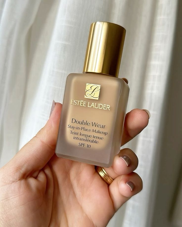 Estée Lauder Double Wear Stay-in-Place Makeup (SPF 10/PA+++)