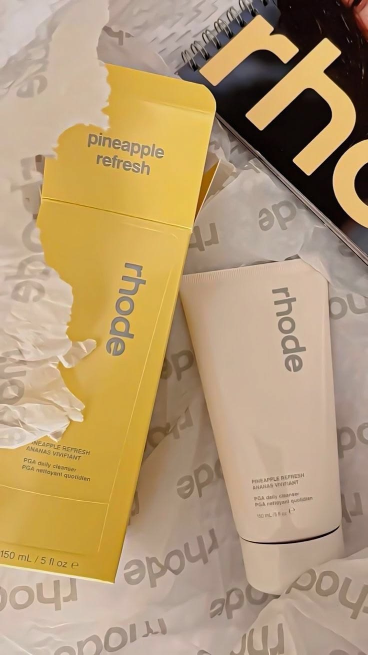 Rhode Pineapple Refresh PGA Daily Cleanser