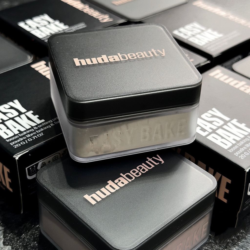 Huda Beauty Easy Bake Setting Powder