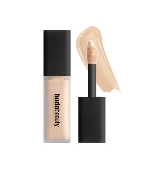 Huda Beauty FauxFilter Concealer