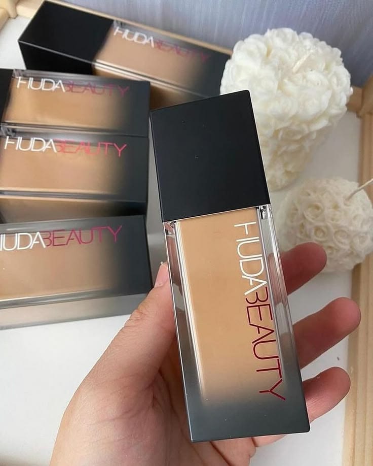 Huda Beauty #FauxFilter Luminous Matte Foundation