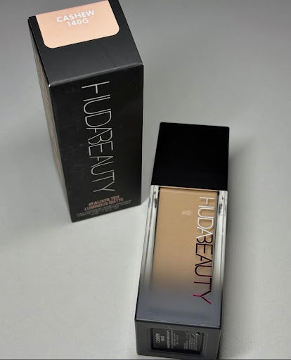 Huda Beauty #FauxFilter Luminous Matte Foundation